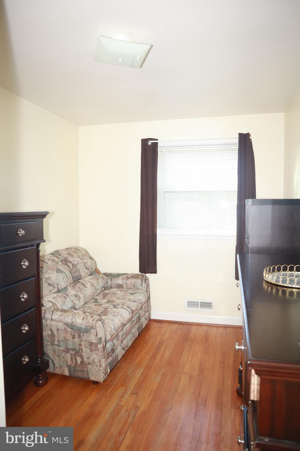 GARDENVILLE - Residential