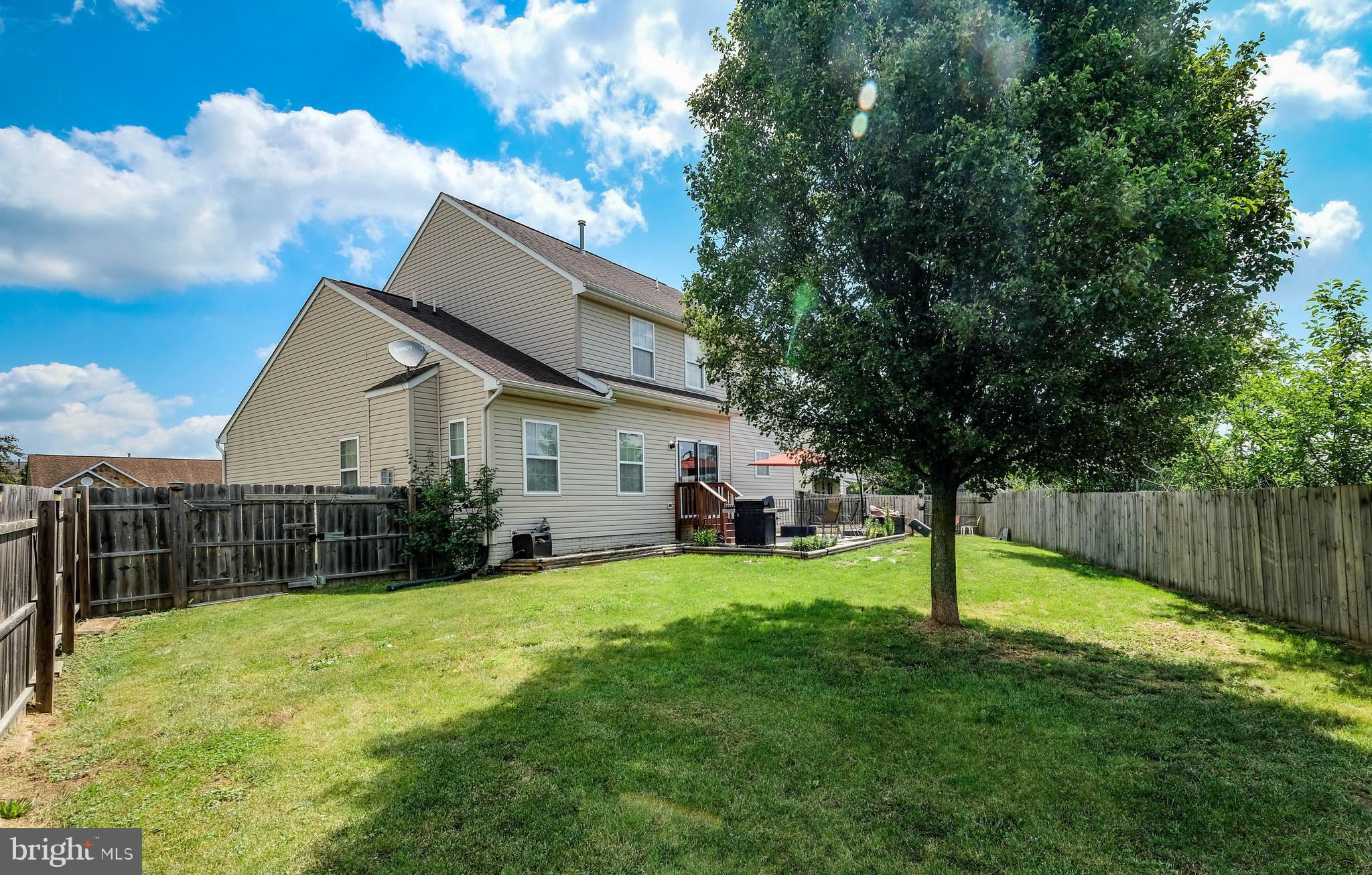 SYCAMORE VILLAGE - Residential