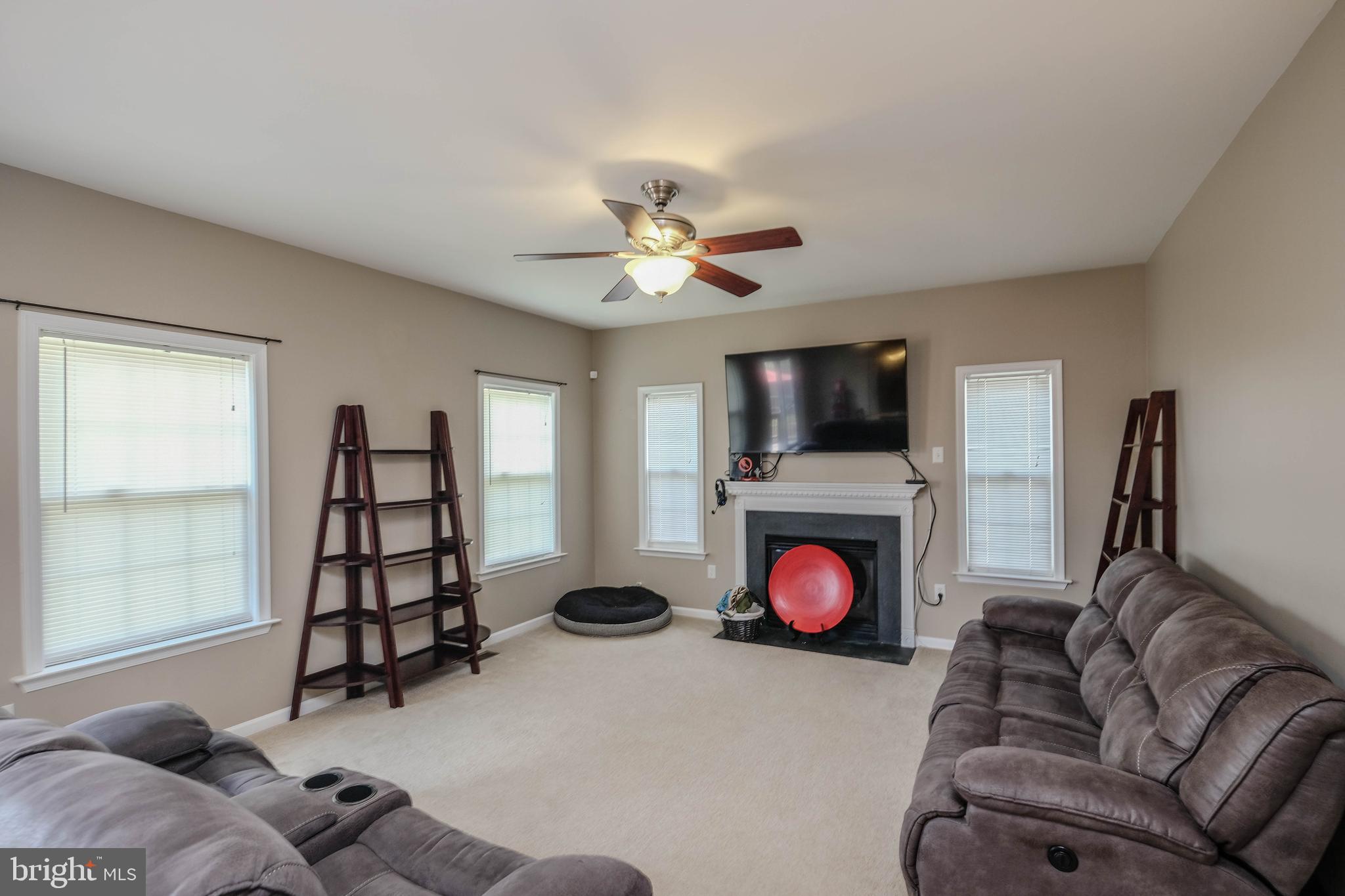 SYCAMORE VILLAGE - Residential