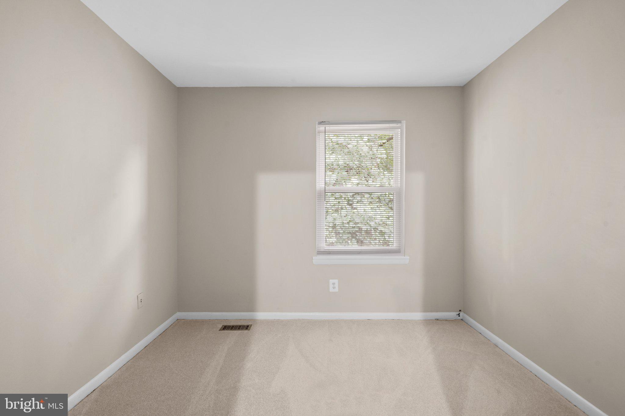 GUNNERS LAKE VILLAGE - Residential