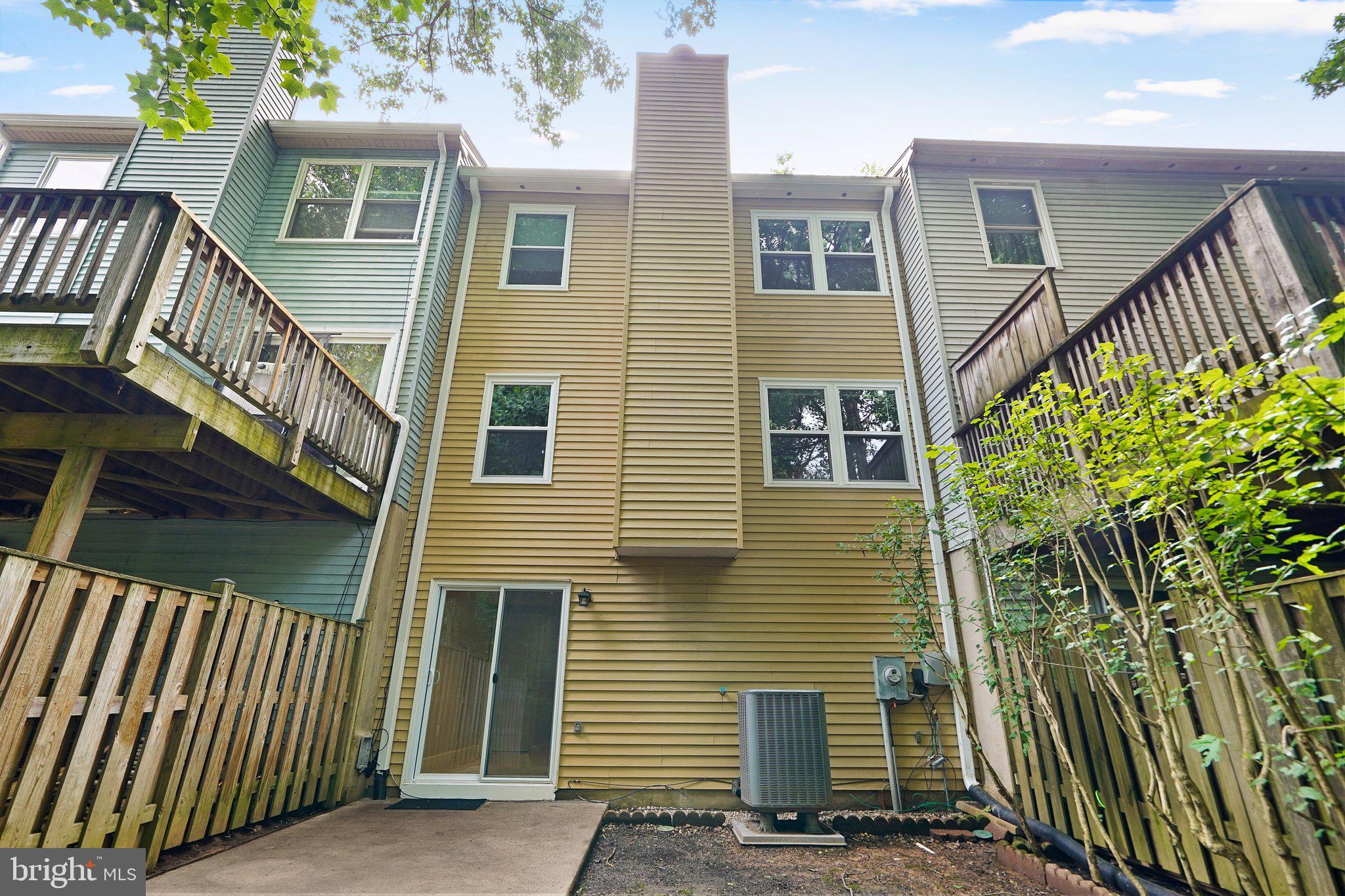 GUNNERS LAKE VILLAGE - Residential