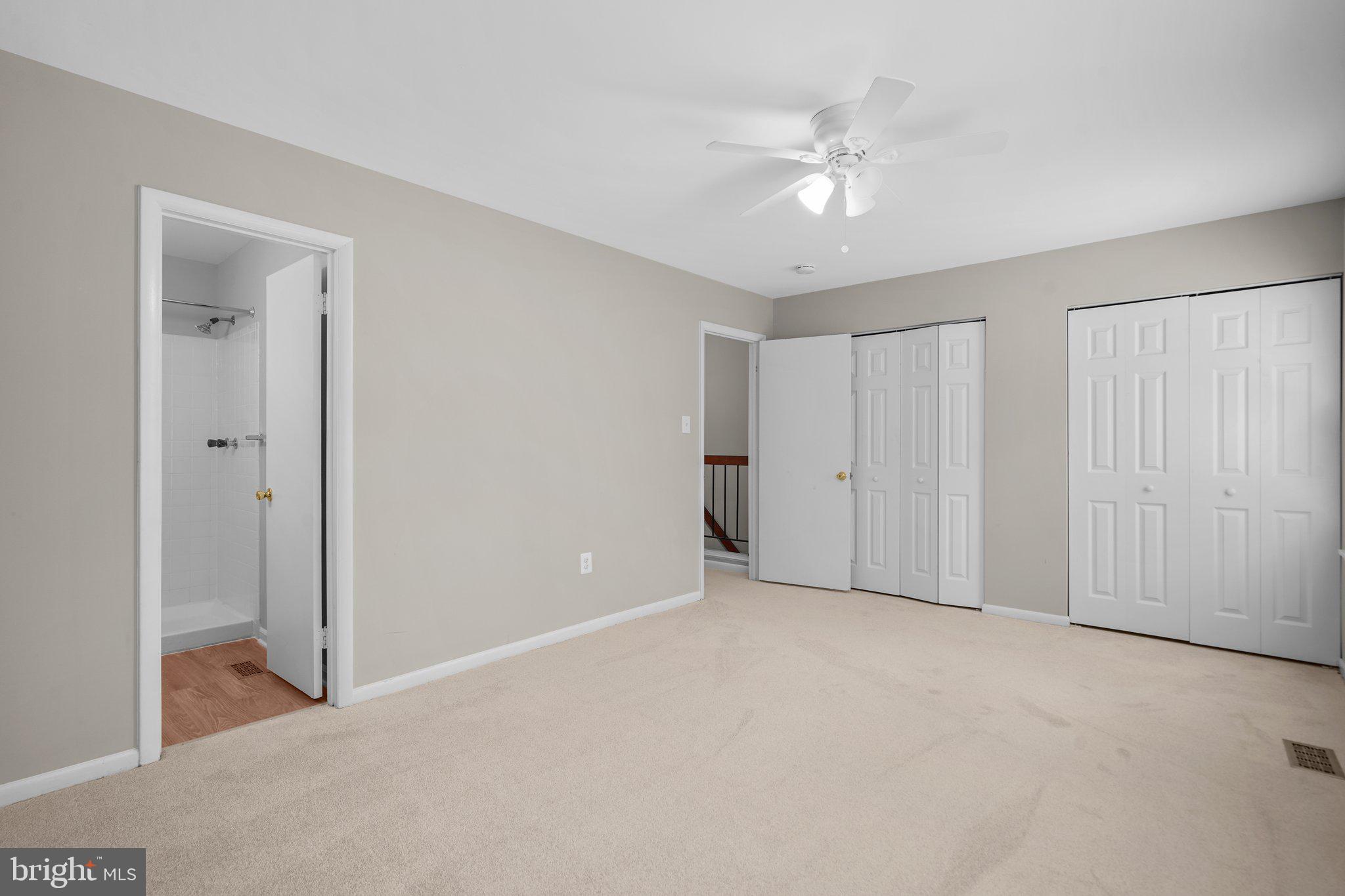 GUNNERS LAKE VILLAGE - Residential