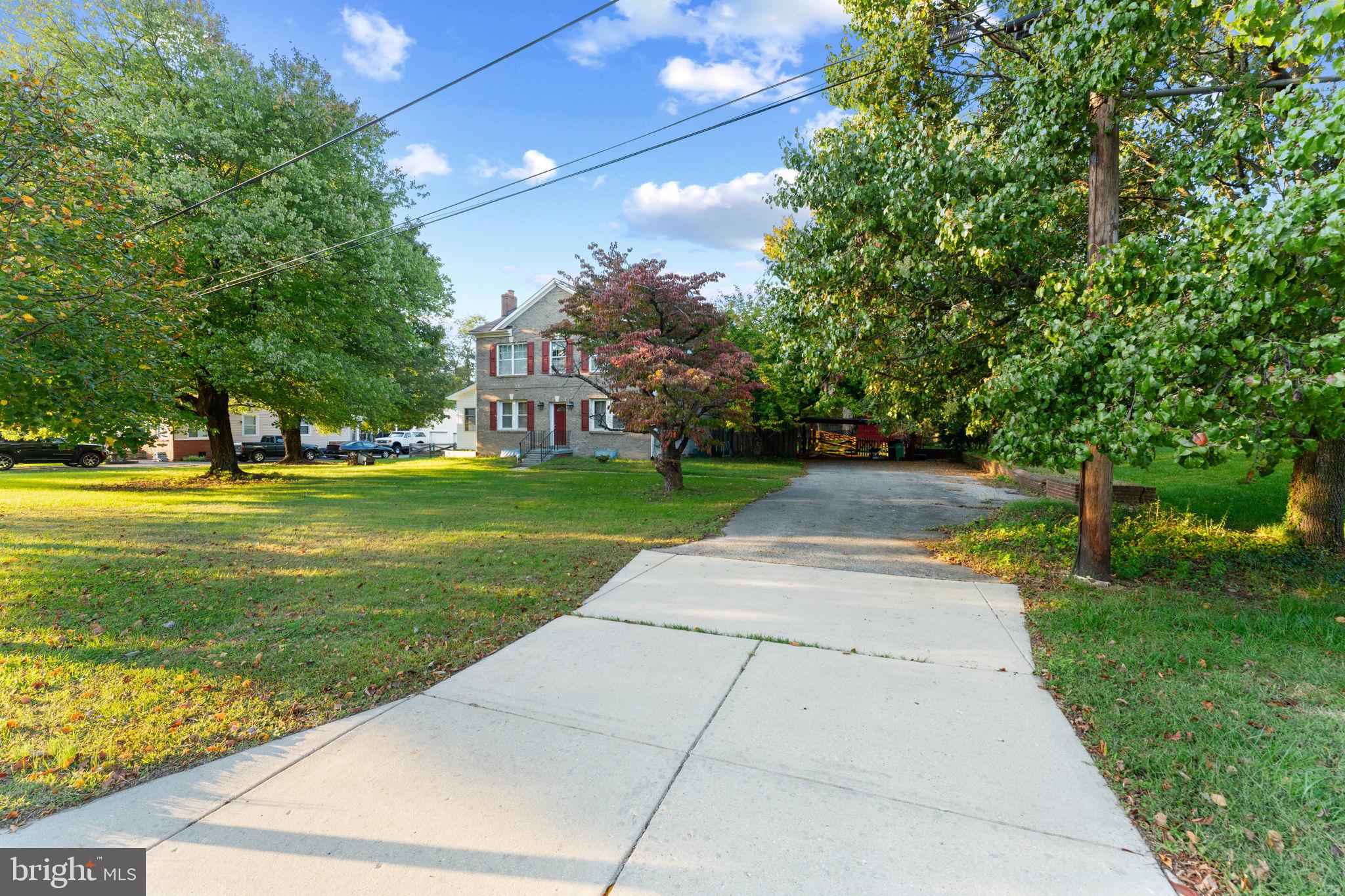 6416 SIMMONS LANE