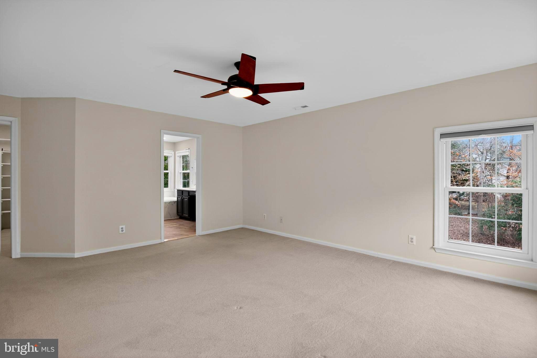 HARBOR POINT - Residential