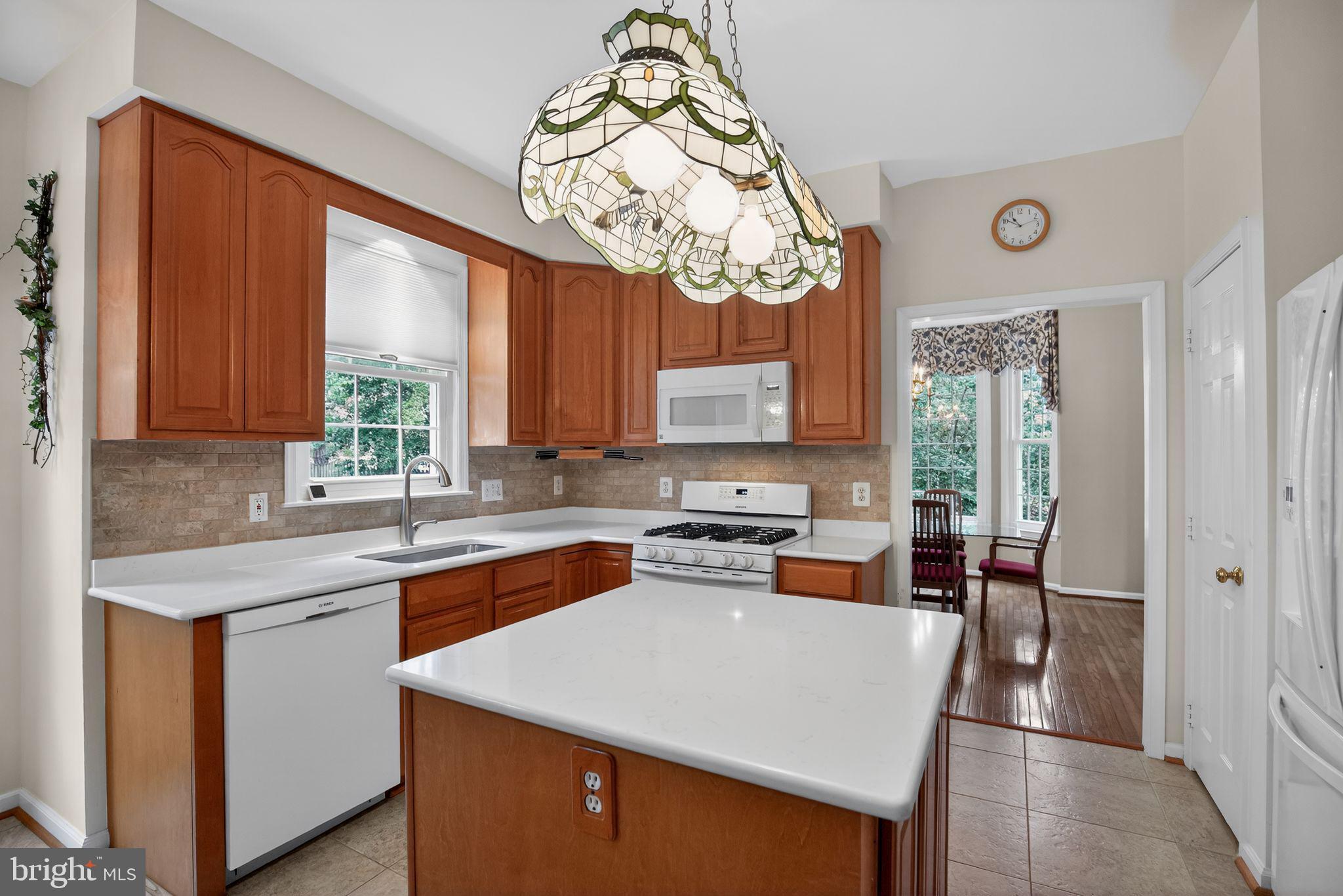 HARBOR POINT - Residential