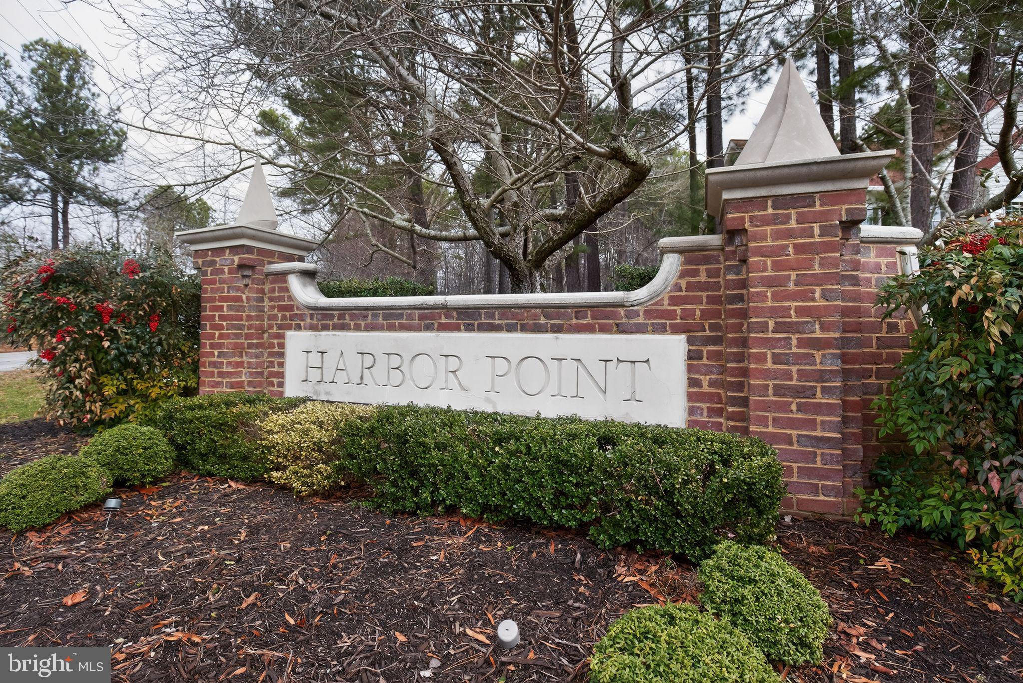 HARBOR POINT - Residential