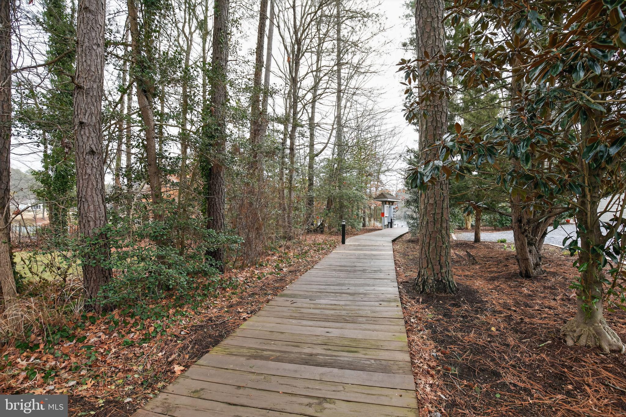 HARBOR POINT - Residential