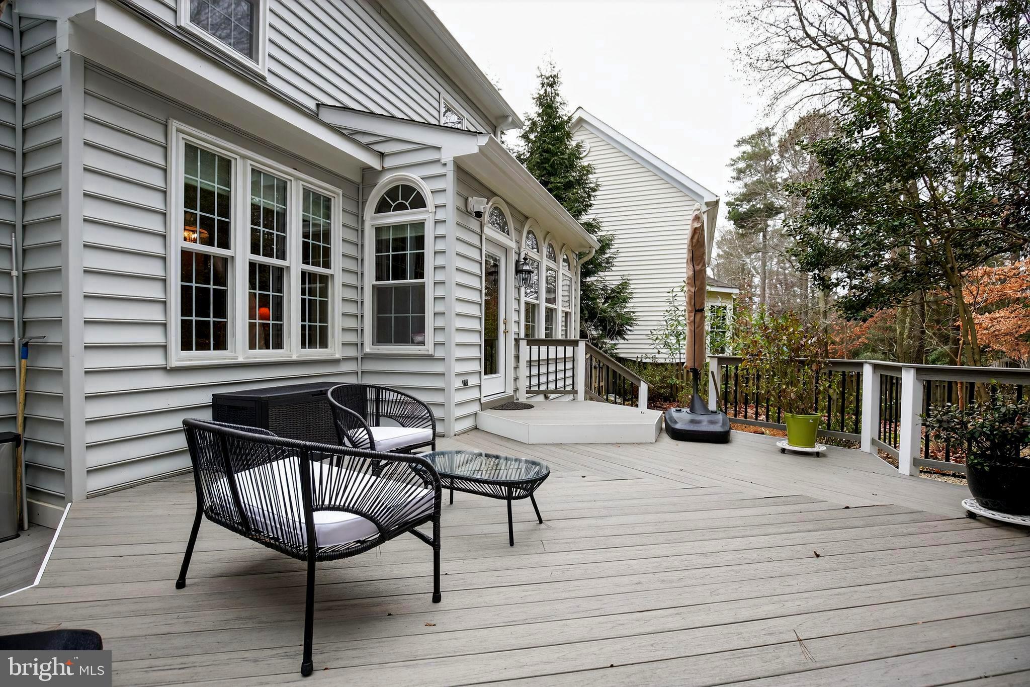 HARBOR POINT - Residential