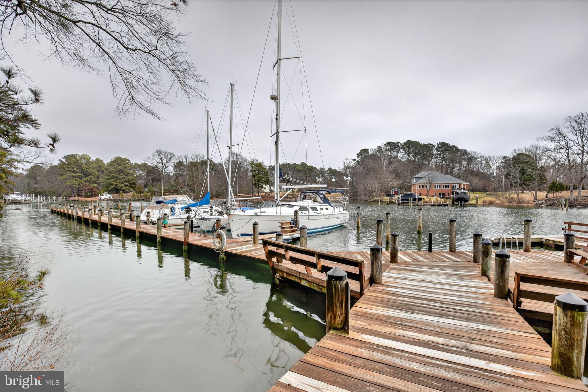 HARBOR POINT - Residential