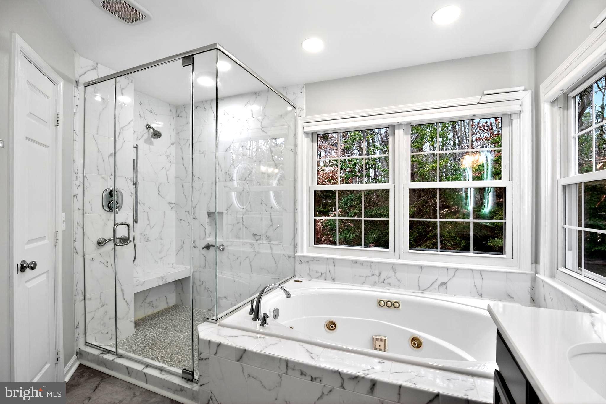 HARBOR POINT - Residential