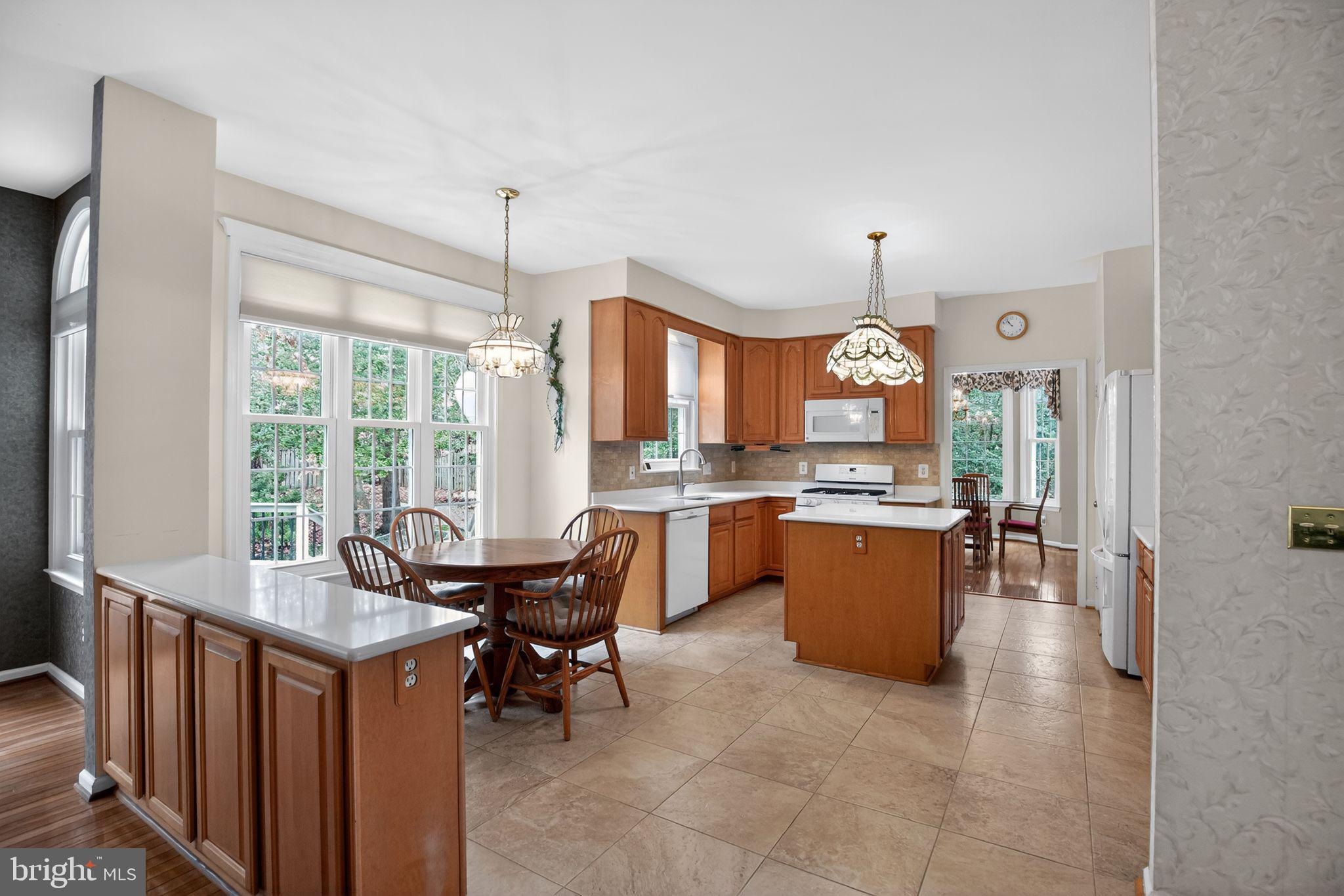 HARBOR POINT - Residential