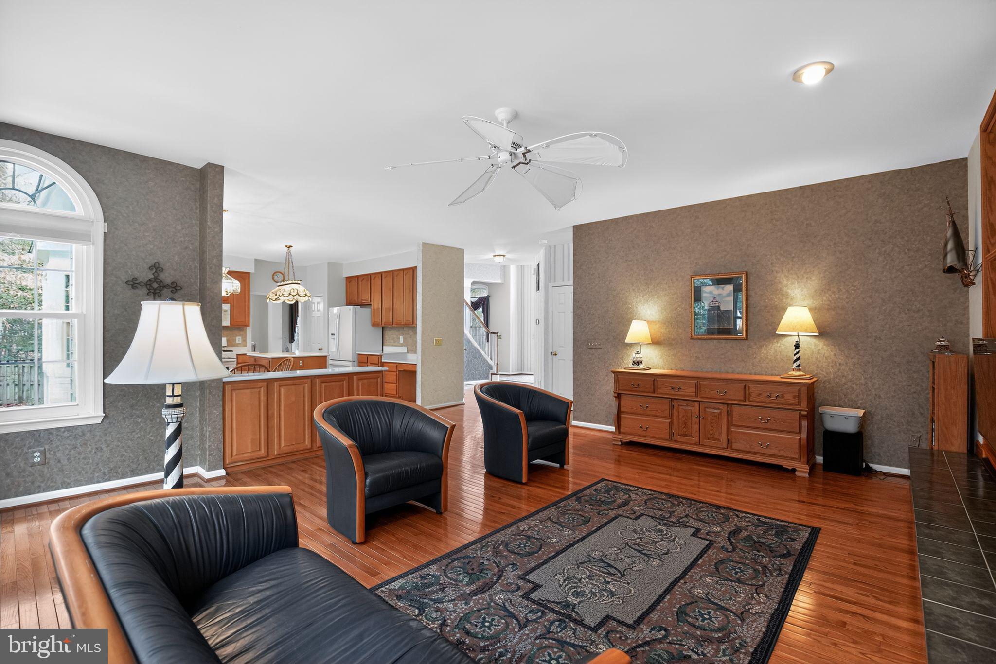 HARBOR POINT - Residential