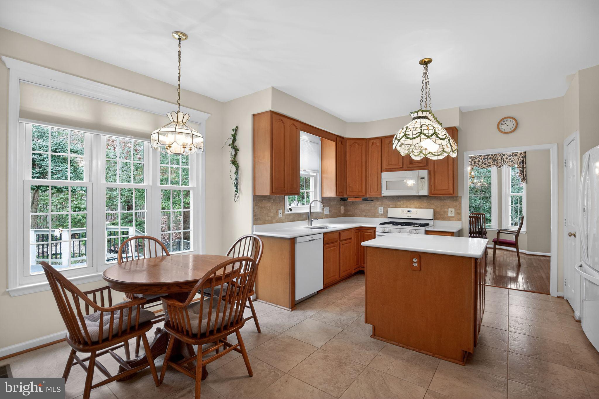 HARBOR POINT - Residential