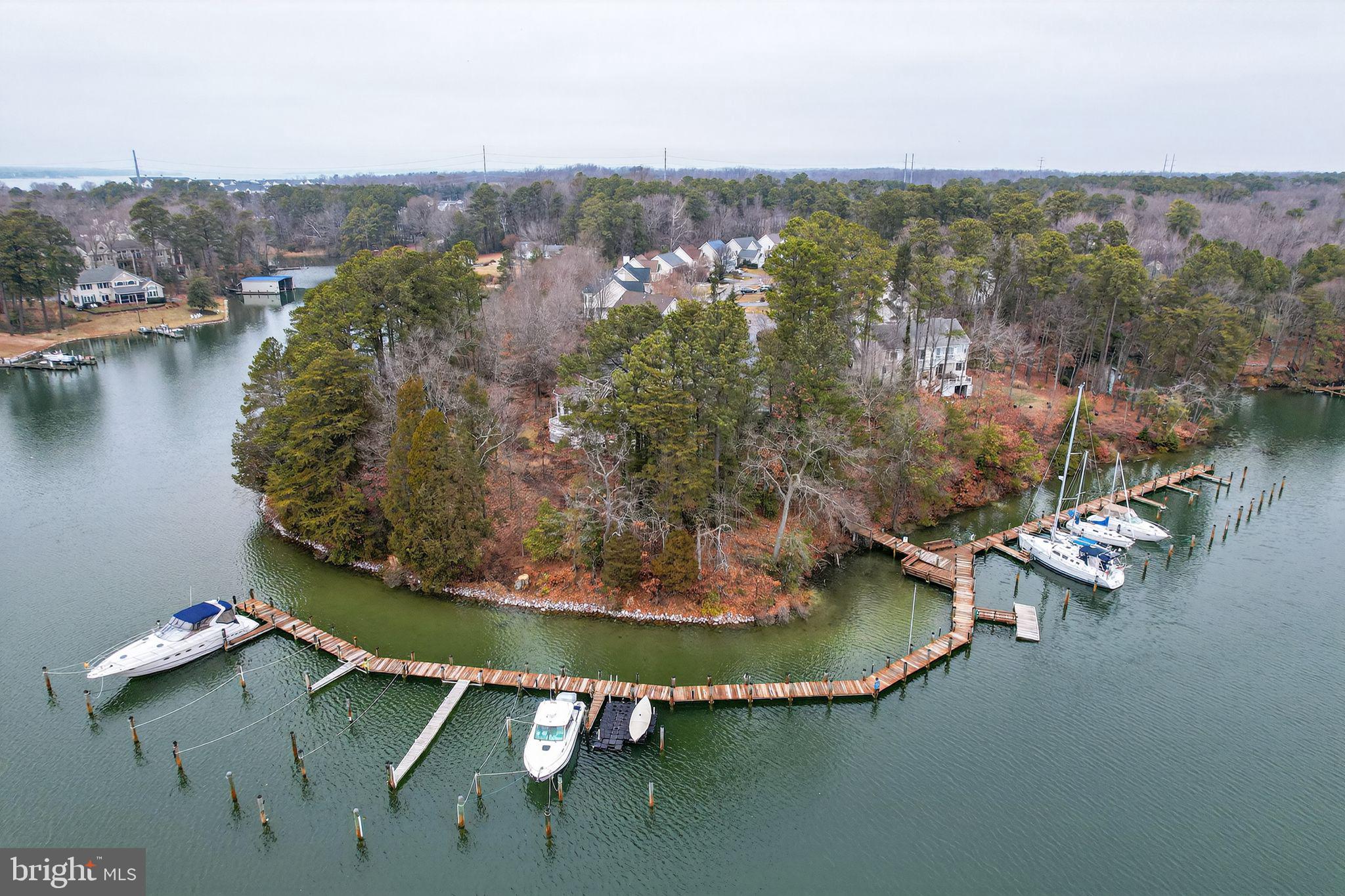 HARBOR POINT - Residential