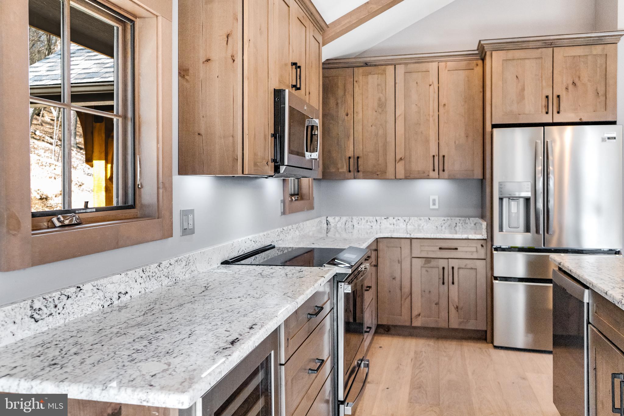 THE SUMMIT AT LOST RIVER - Residential