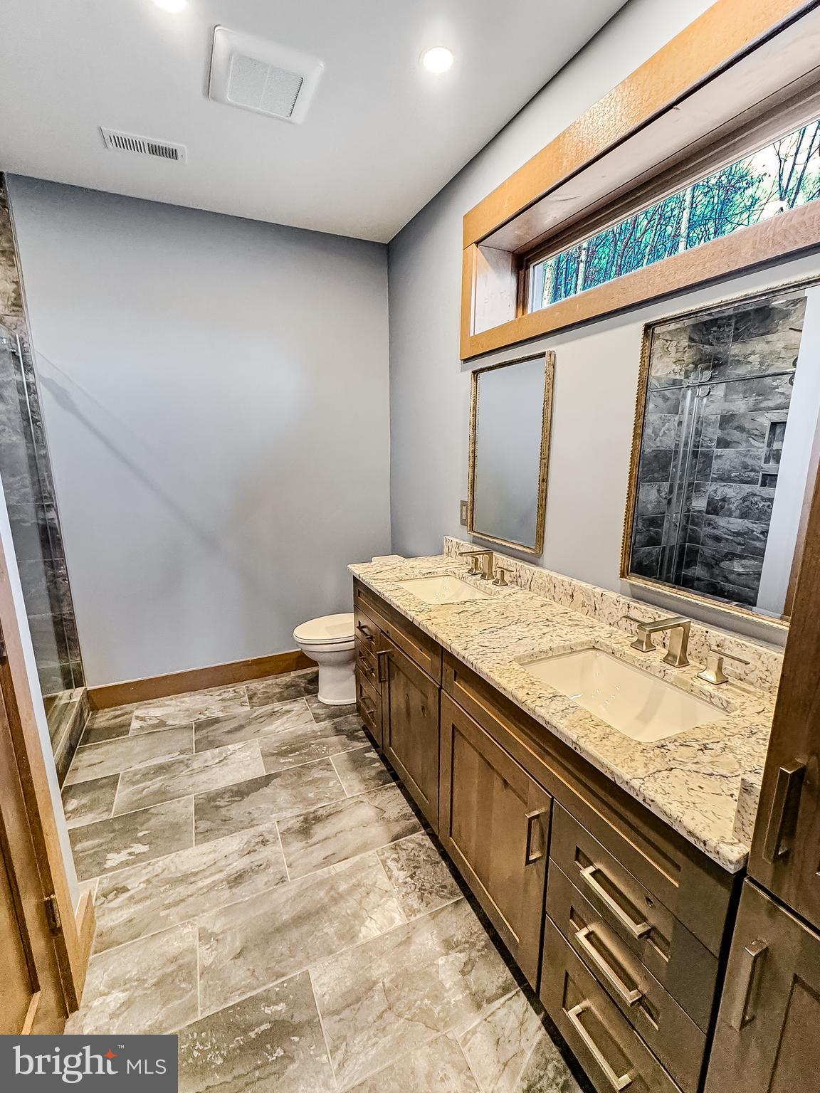 THE SUMMIT AT LOST RIVER - Residential