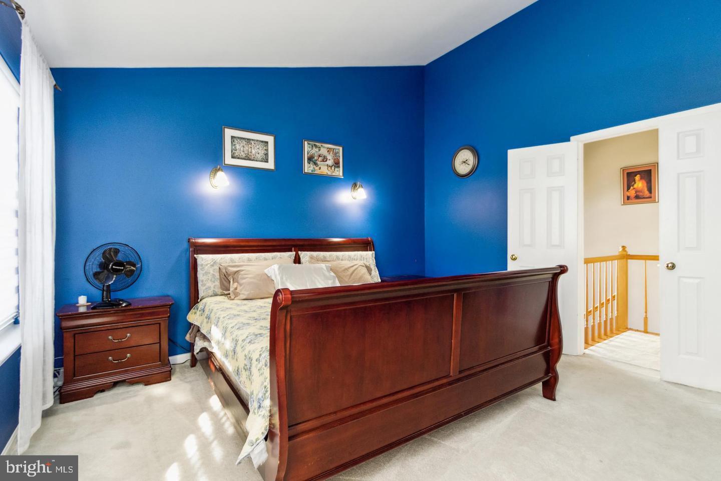 CASCADES/LOWES - Residential Lease