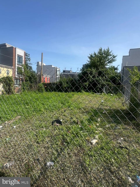 Vacant Land For Sale - 508 W Susquehanna Avenue<br/> PHILADELPHIA, PA 19122