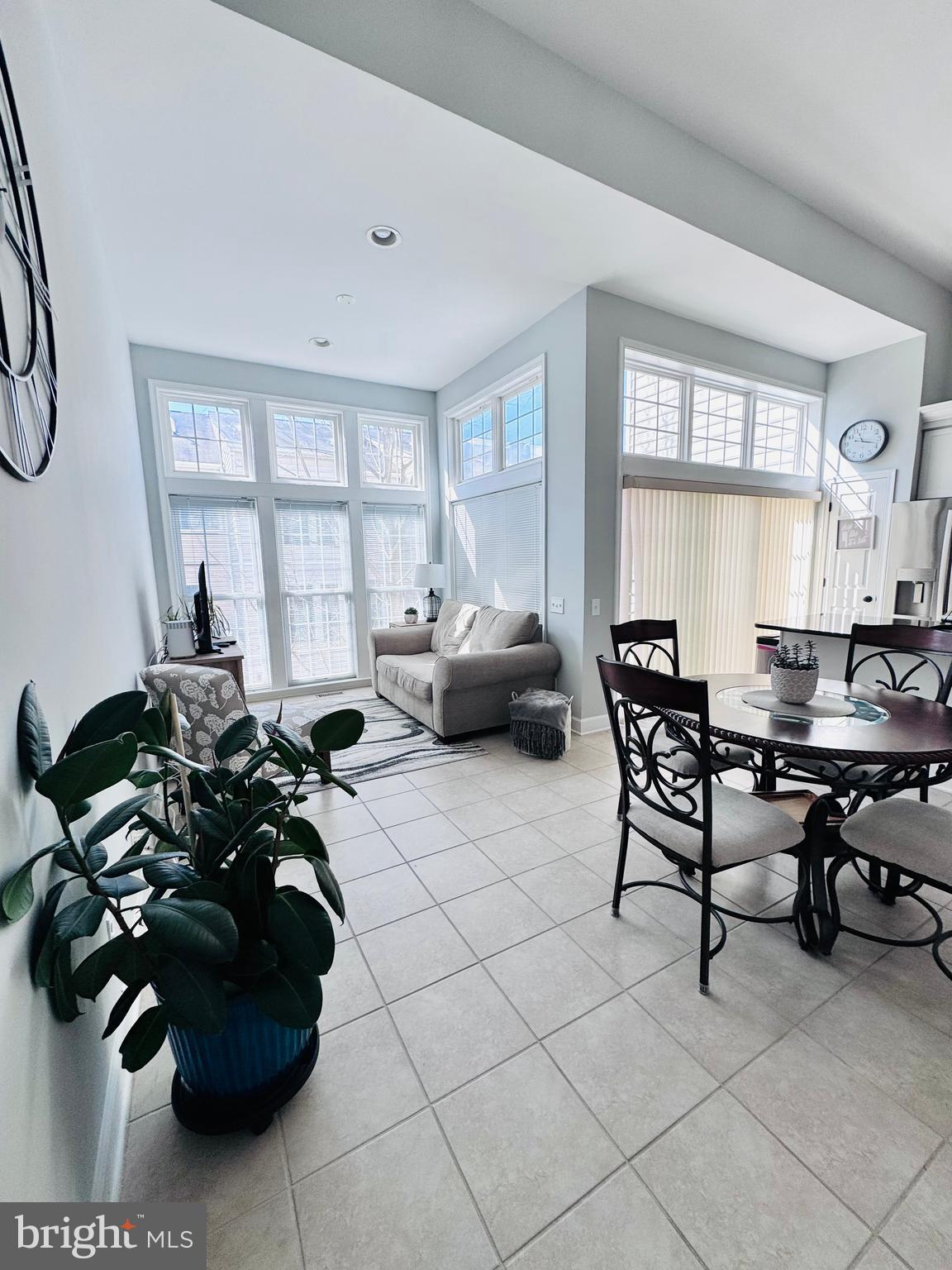 POTOMAC CLUB - Residential