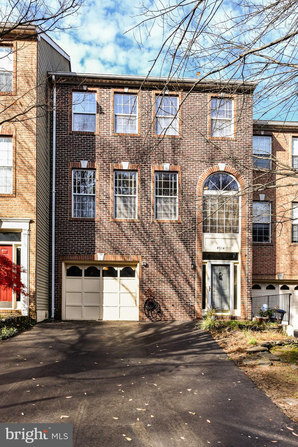 FAIR RIDGE - Residential Lease