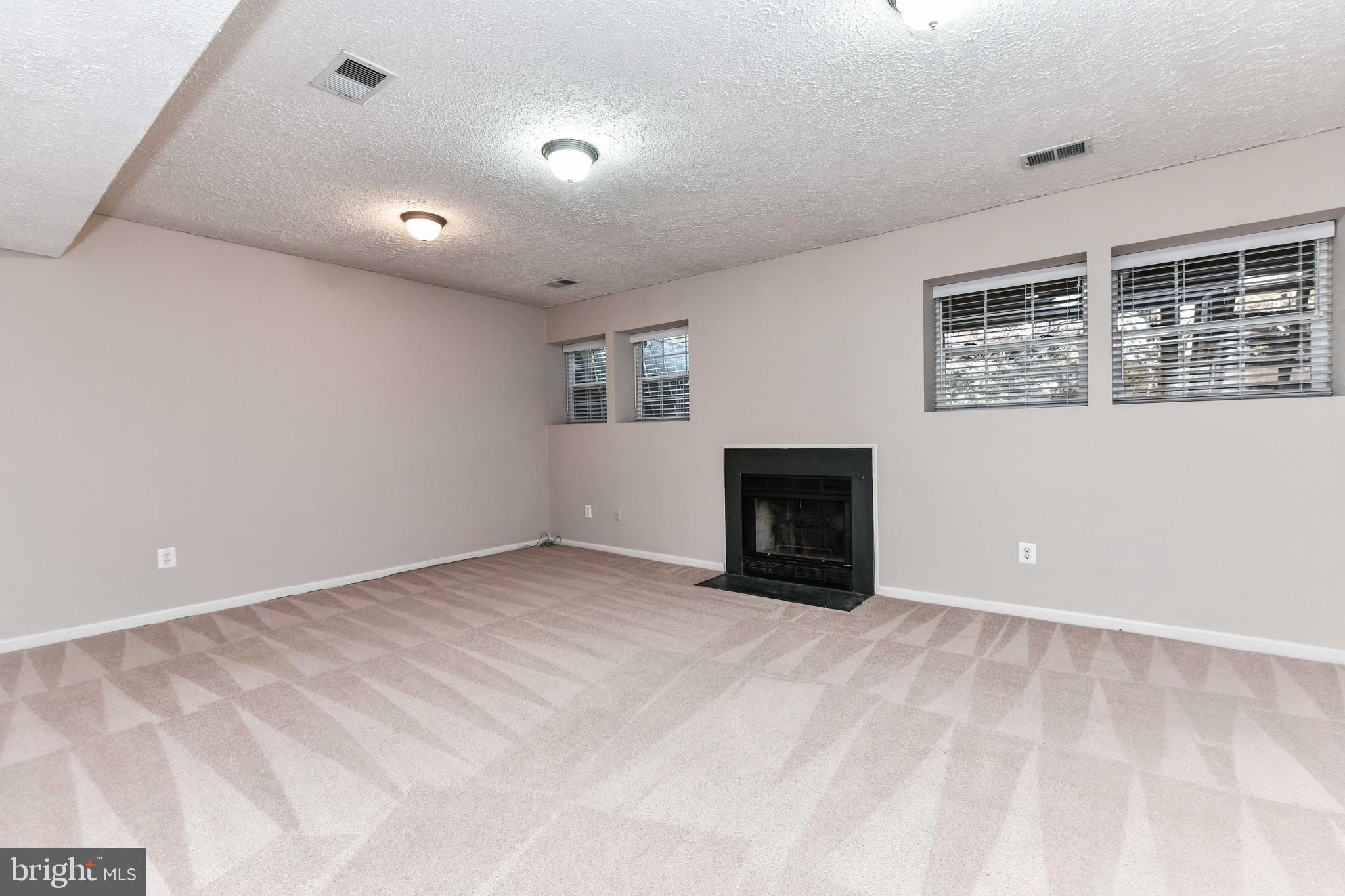 FAIR RIDGE - Residential Lease