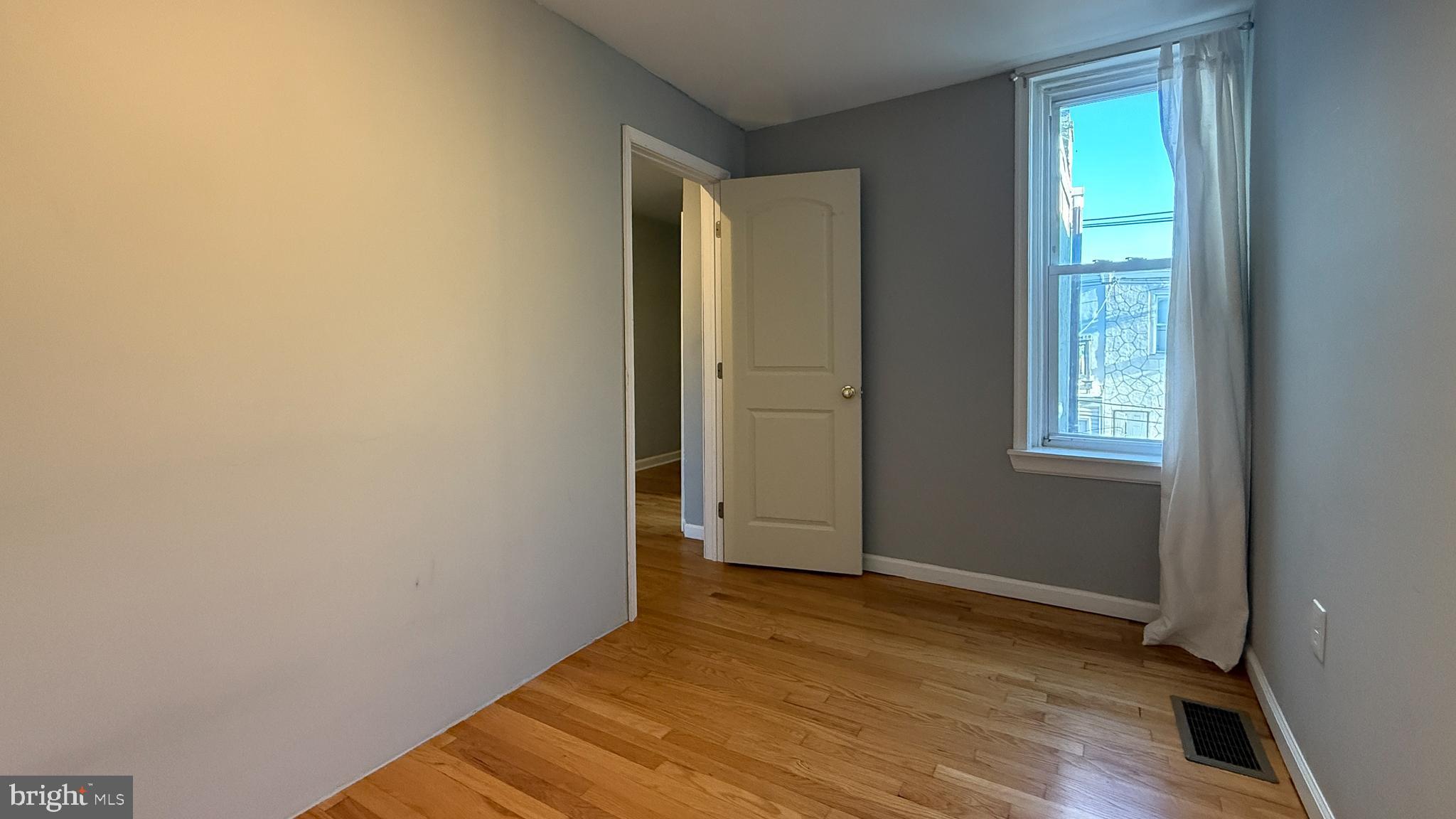 PORT RICHMOND - Residential