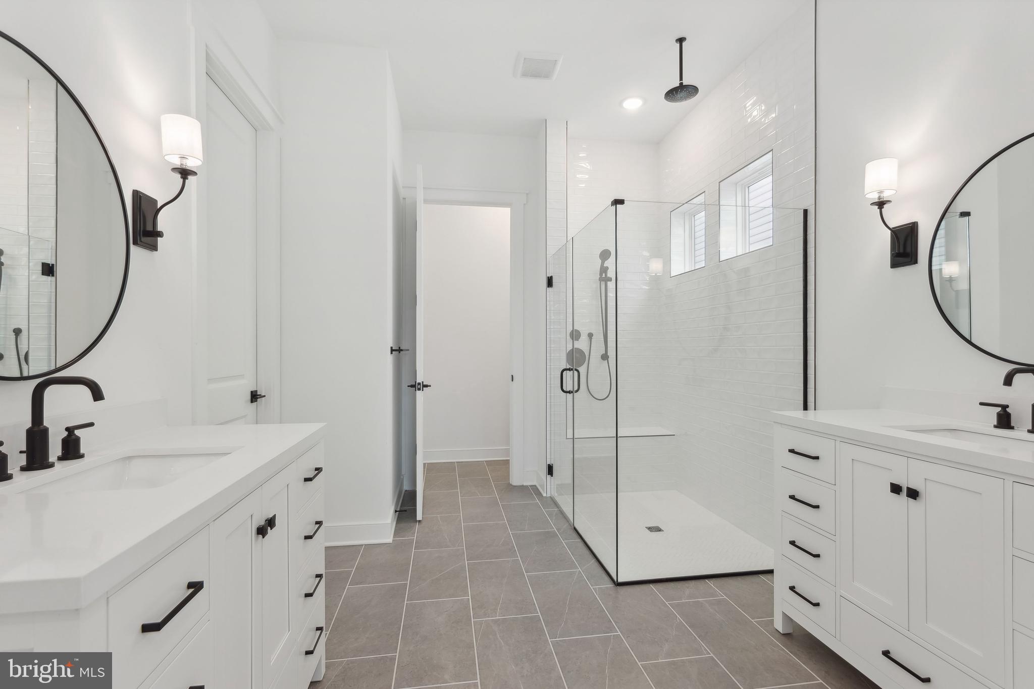 FOUR SEASONS AT KENT ISLAND - Residential