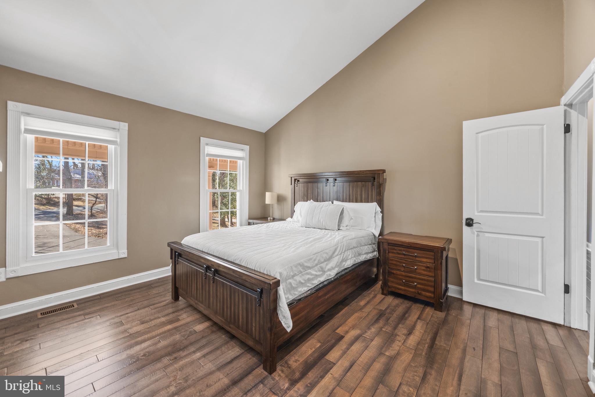 NORTH SHORE - Residential