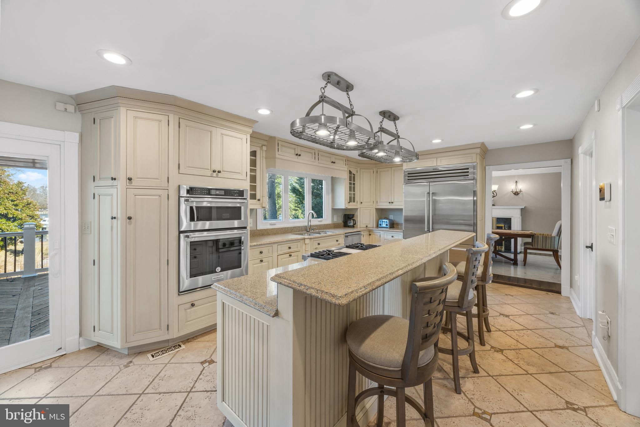 NORTH SHORE - Residential