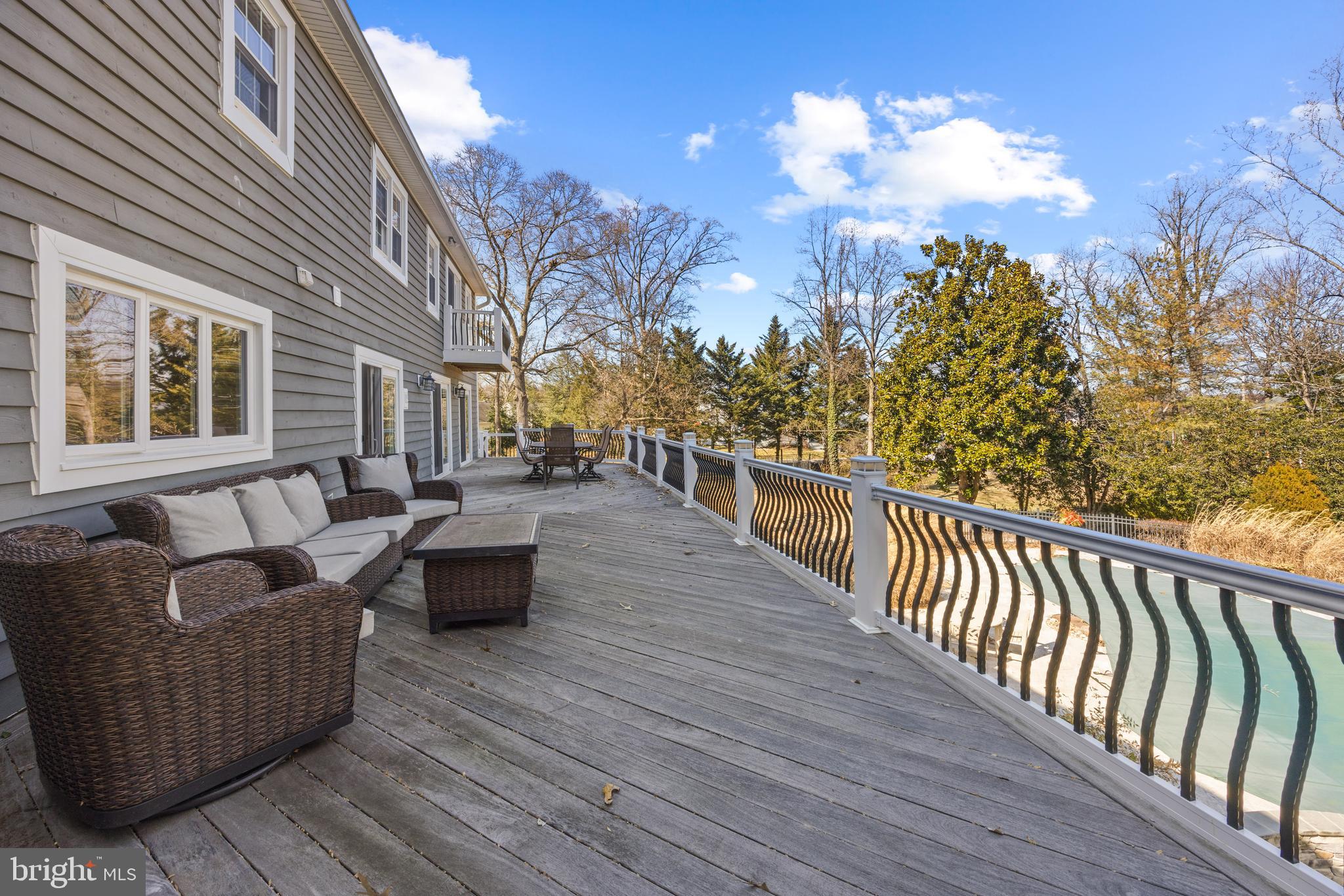 NORTH SHORE - Residential