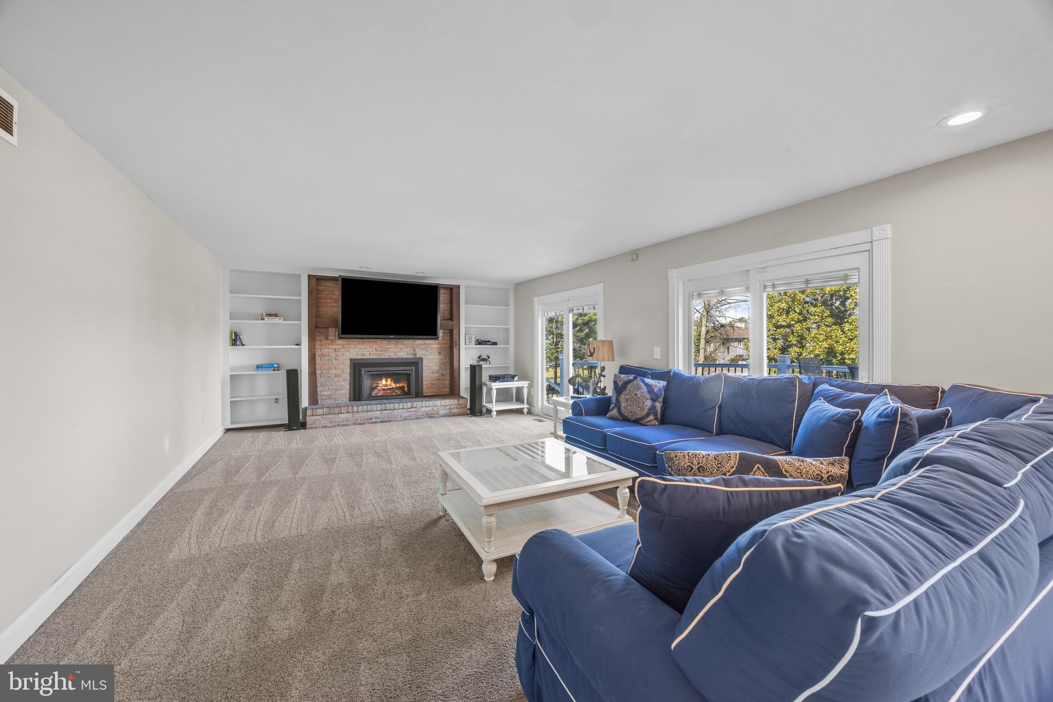 NORTH SHORE - Residential