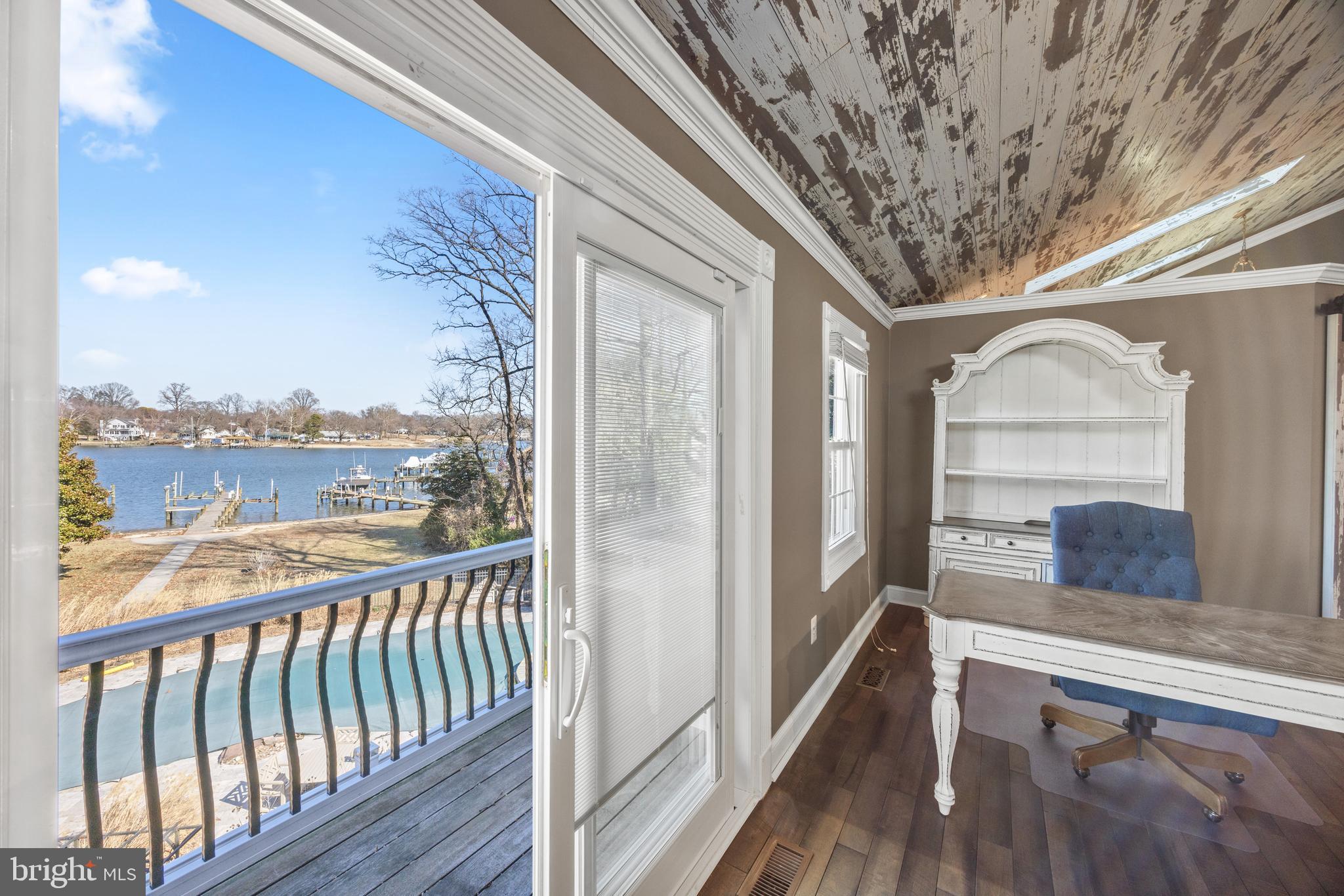 NORTH SHORE - Residential