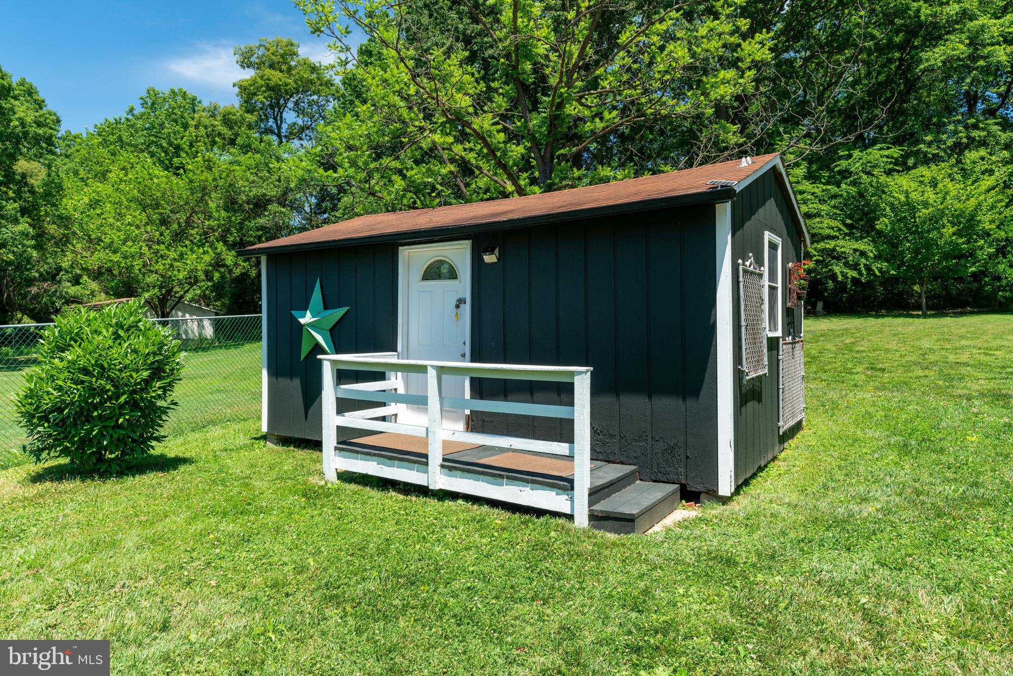 CHAPEL ACRES - Residential