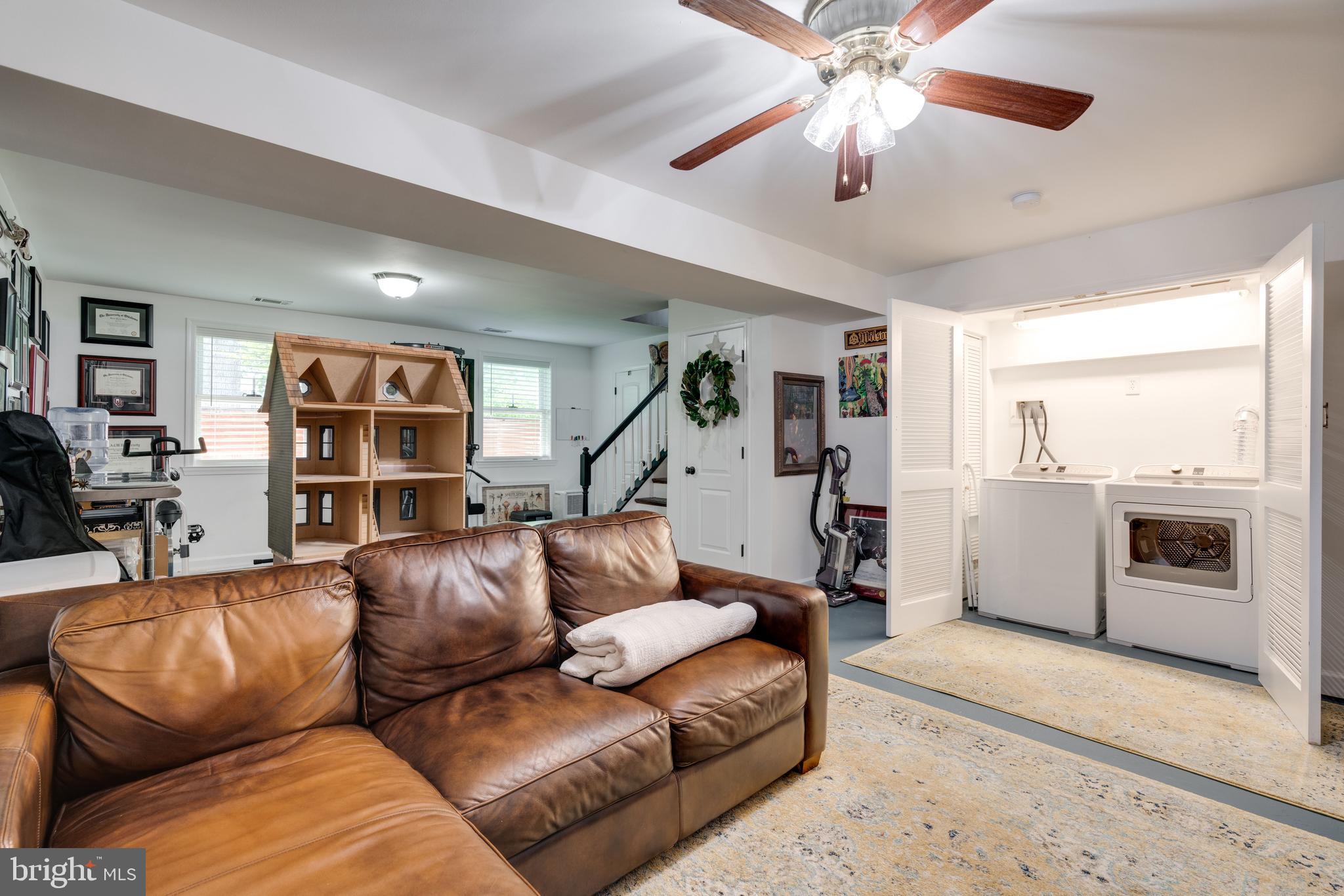 CHAPEL ACRES - Residential