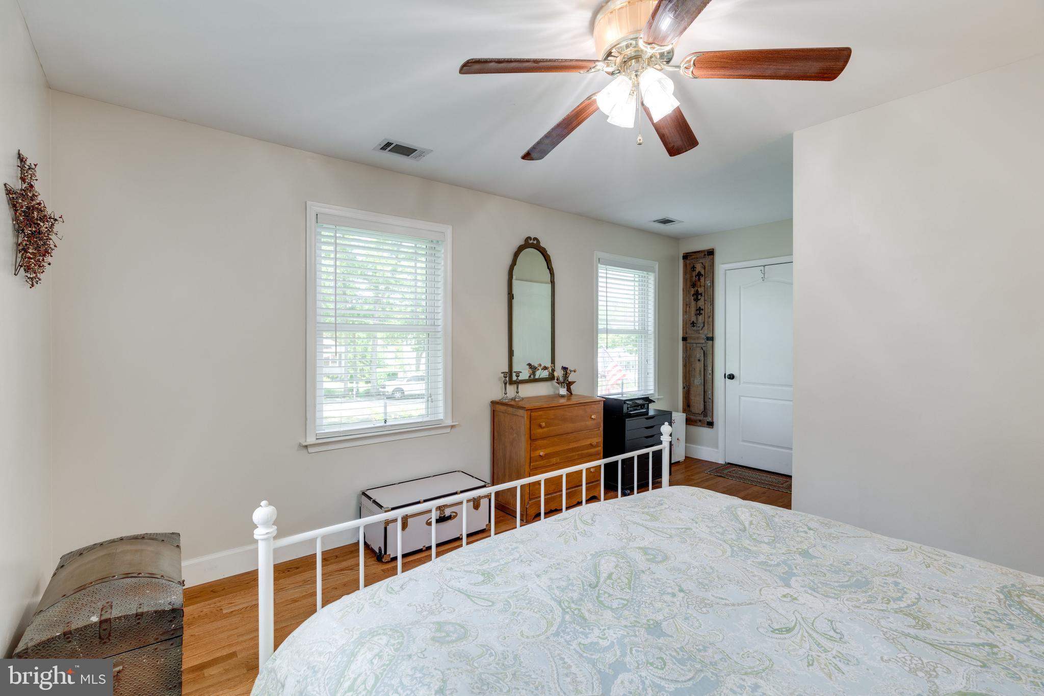 CHAPEL ACRES - Residential