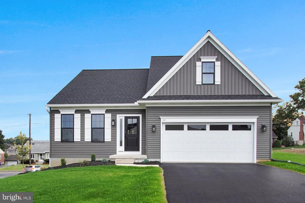 Photo of 101 Field Ln, MILLERSVILLE, PA 17551 (MLS # PALA2095318)