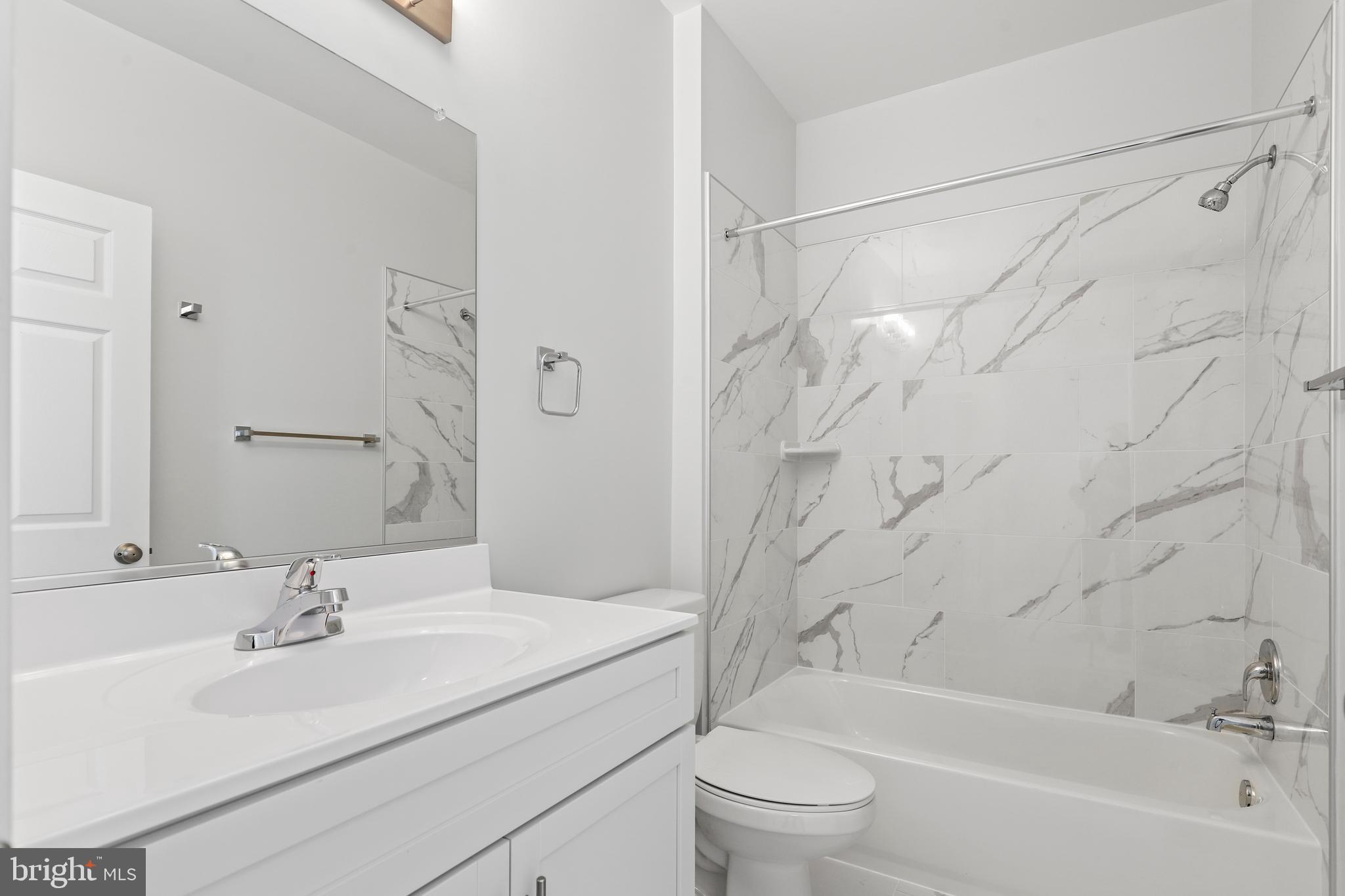 CHRISTOPHER AT CEDAR LAKES - Residential