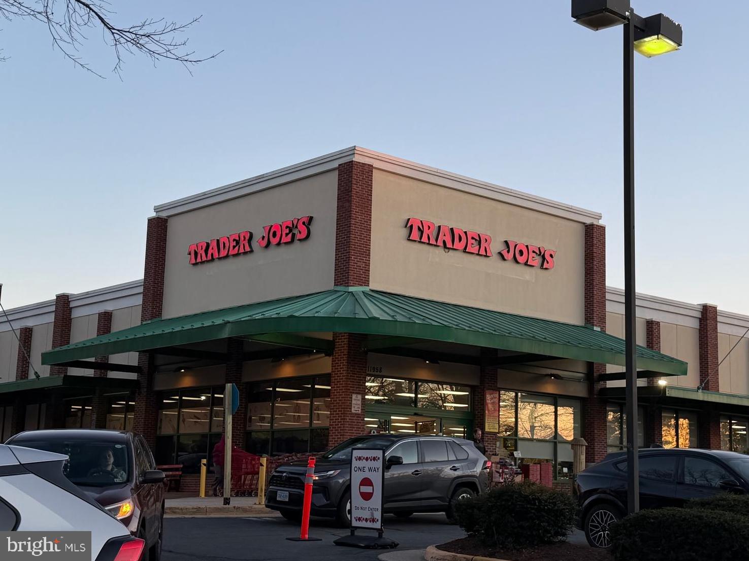 RESTON - Residential