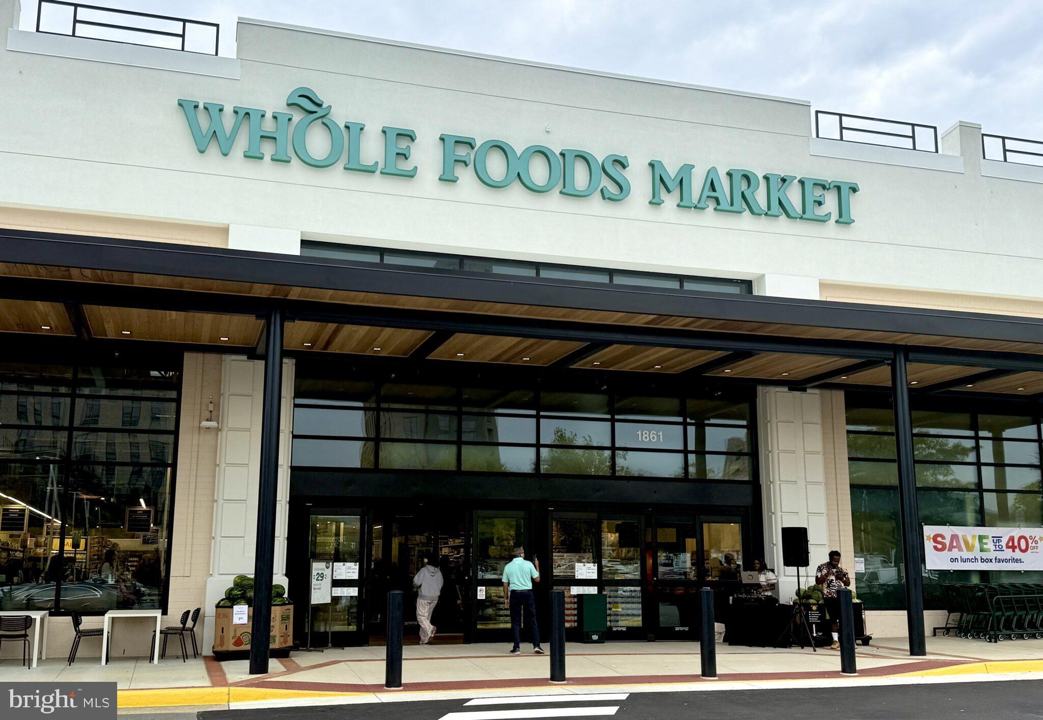 RESTON - Residential