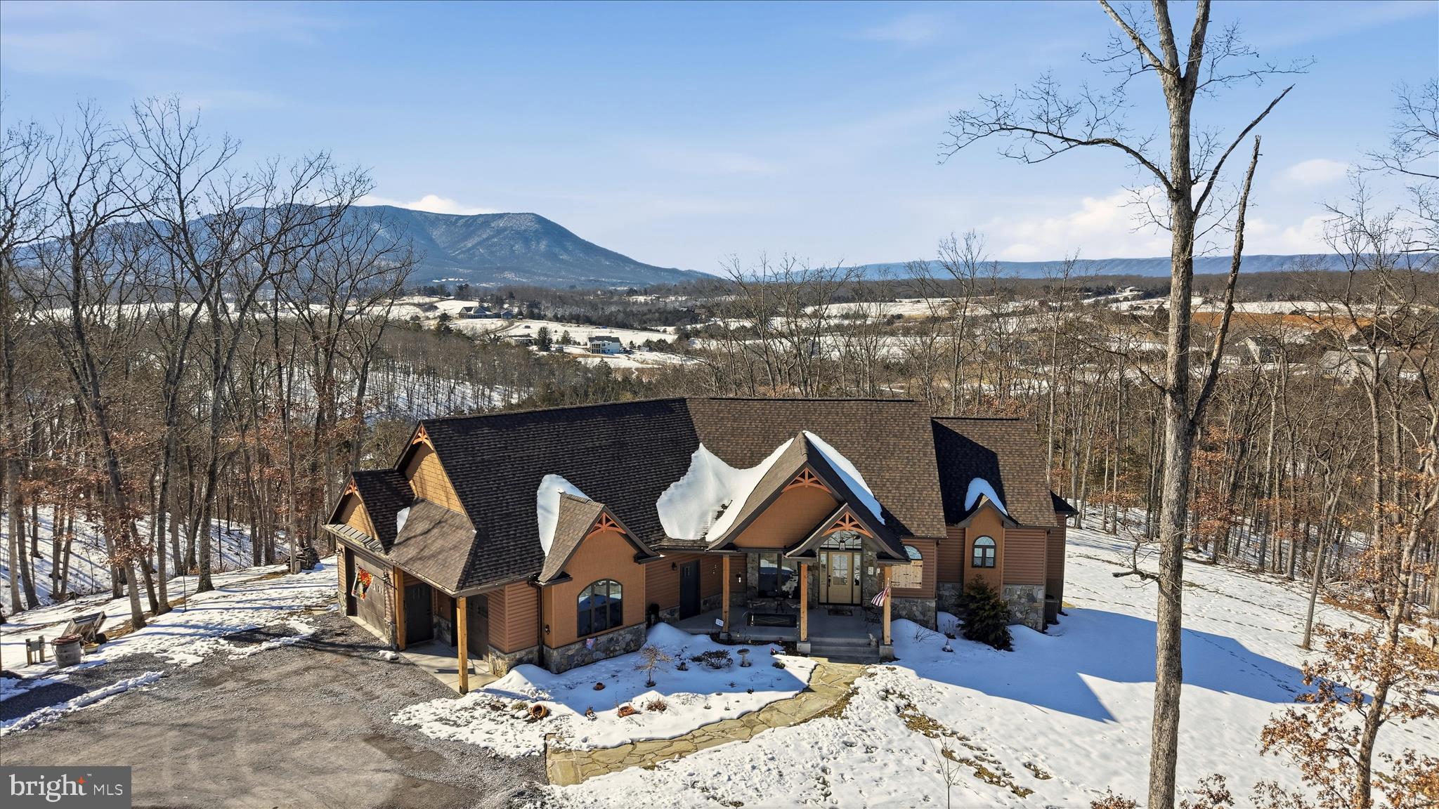 ESTATES AT LAKE JOHN - Residential