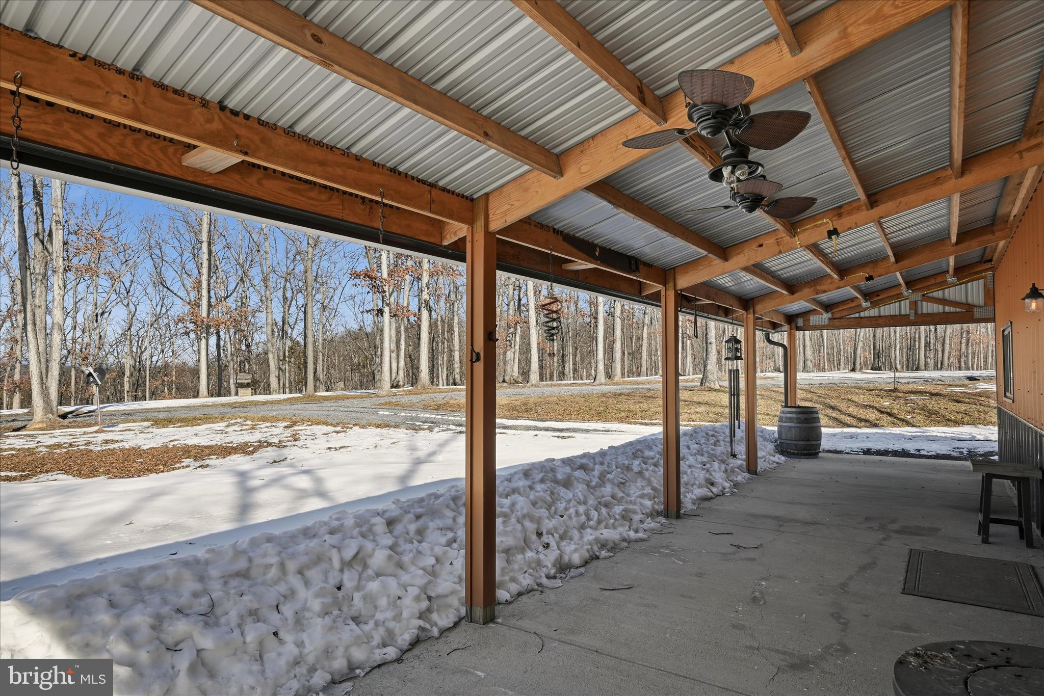 ESTATES AT LAKE JOHN - Residential