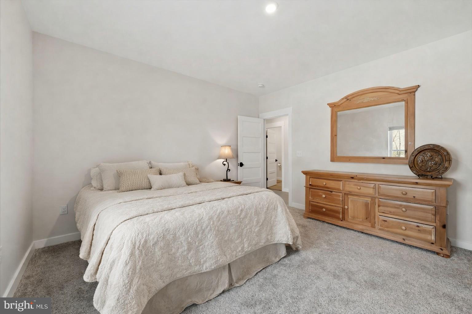 ESTATES AT LAKE JOHN - Residential