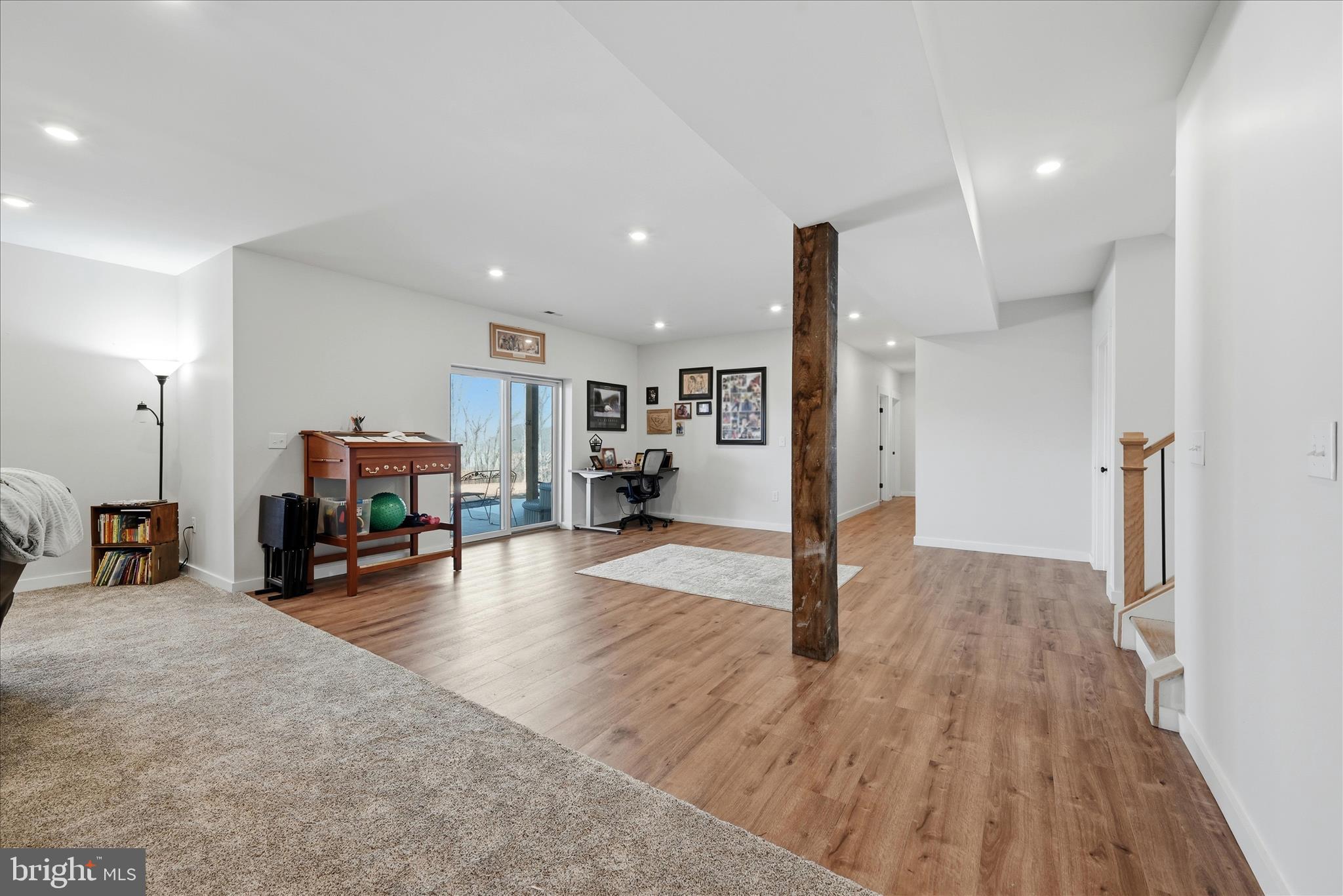 ESTATES AT LAKE JOHN - Residential