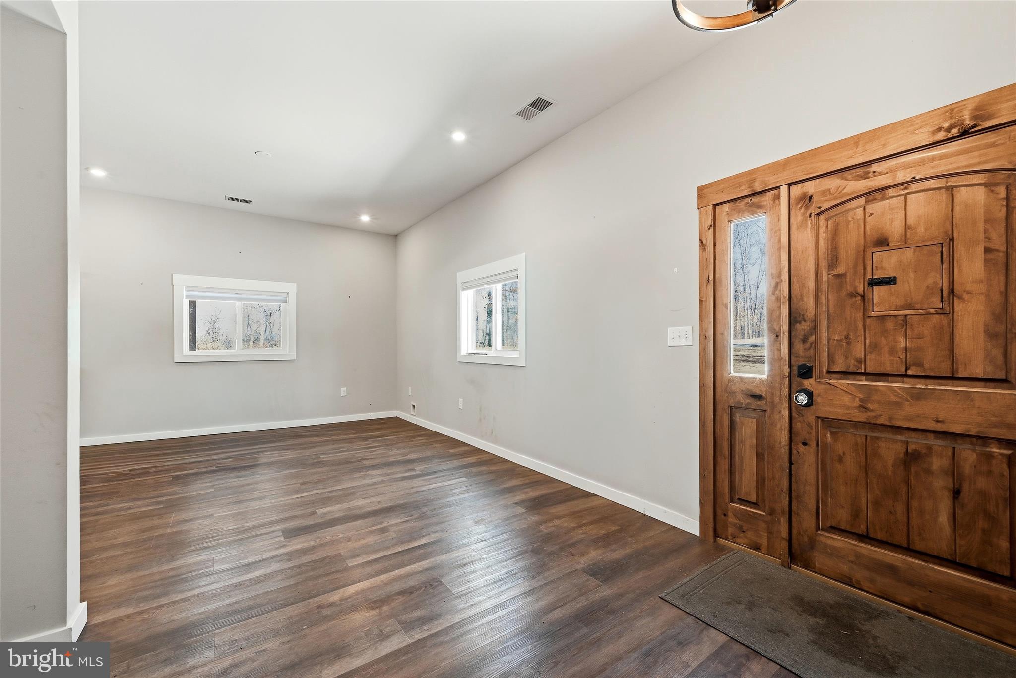 ESTATES AT LAKE JOHN - Residential