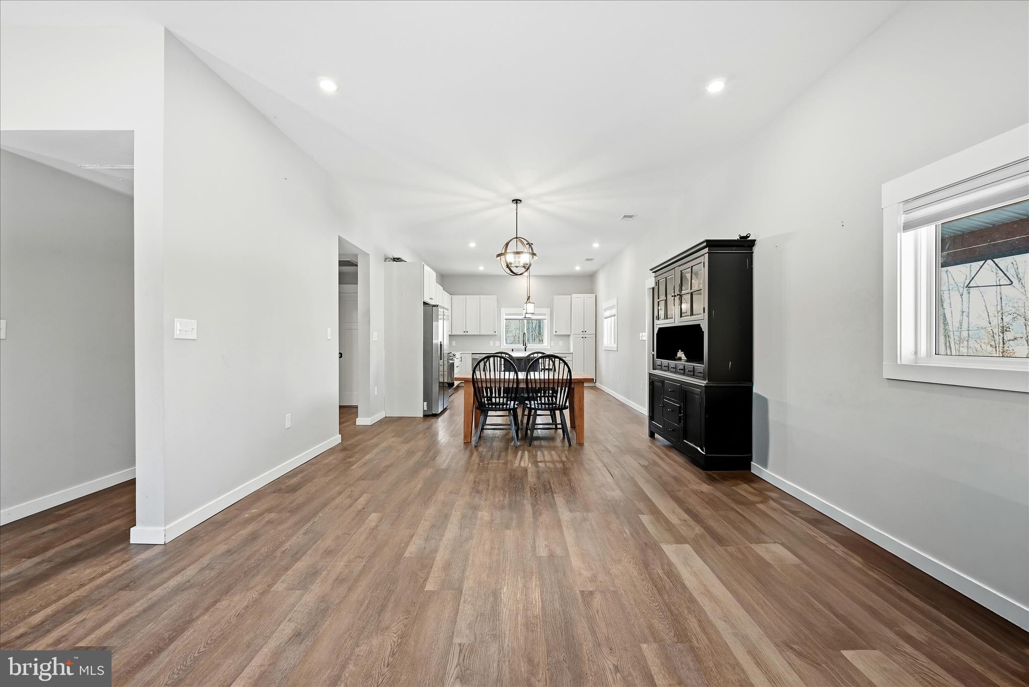 ESTATES AT LAKE JOHN - Residential