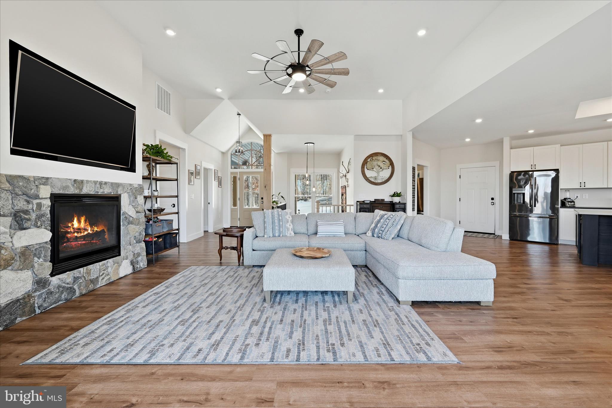 ESTATES AT LAKE JOHN - Residential