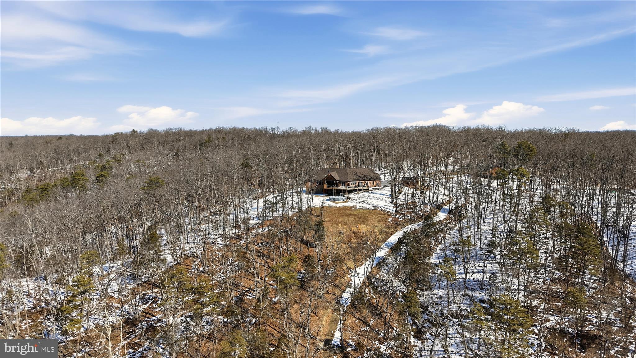 ESTATES AT LAKE JOHN - Residential