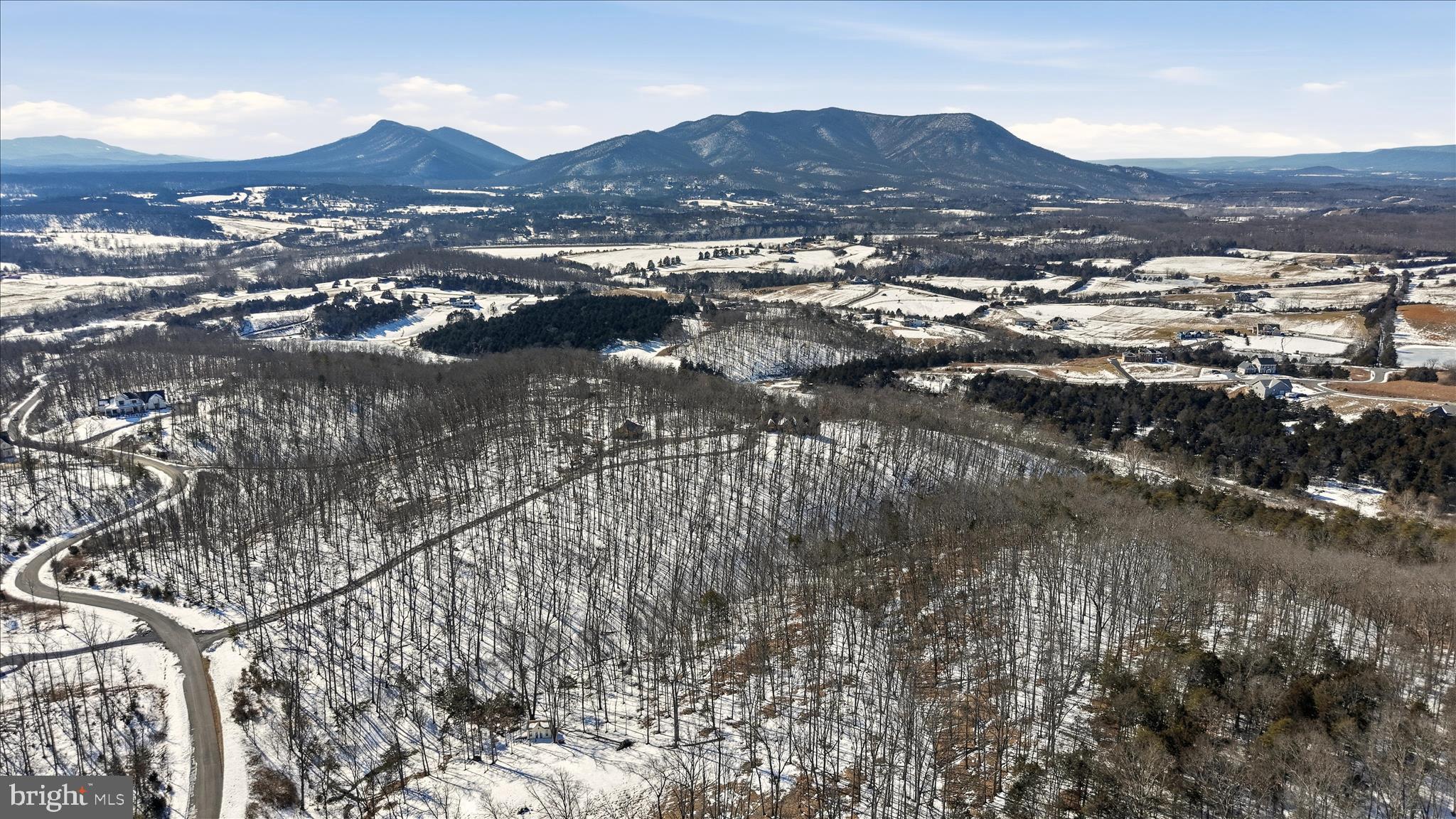 ESTATES AT LAKE JOHN - Residential
