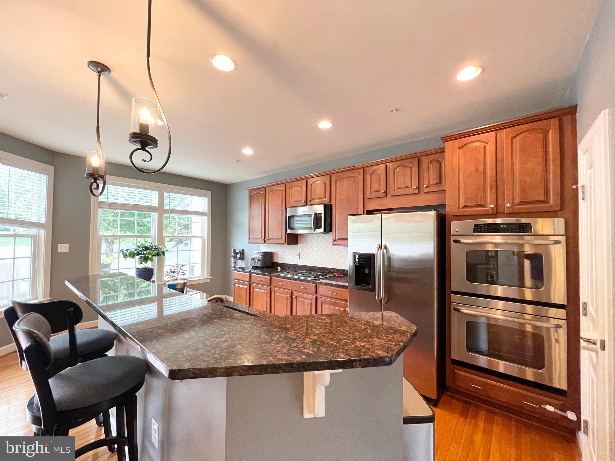 VILLAGES OF URBANA - Residential Lease