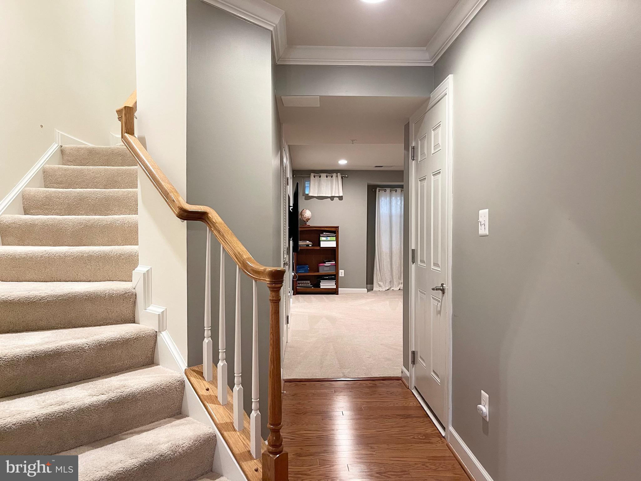 VILLAGES OF URBANA - Residential Lease